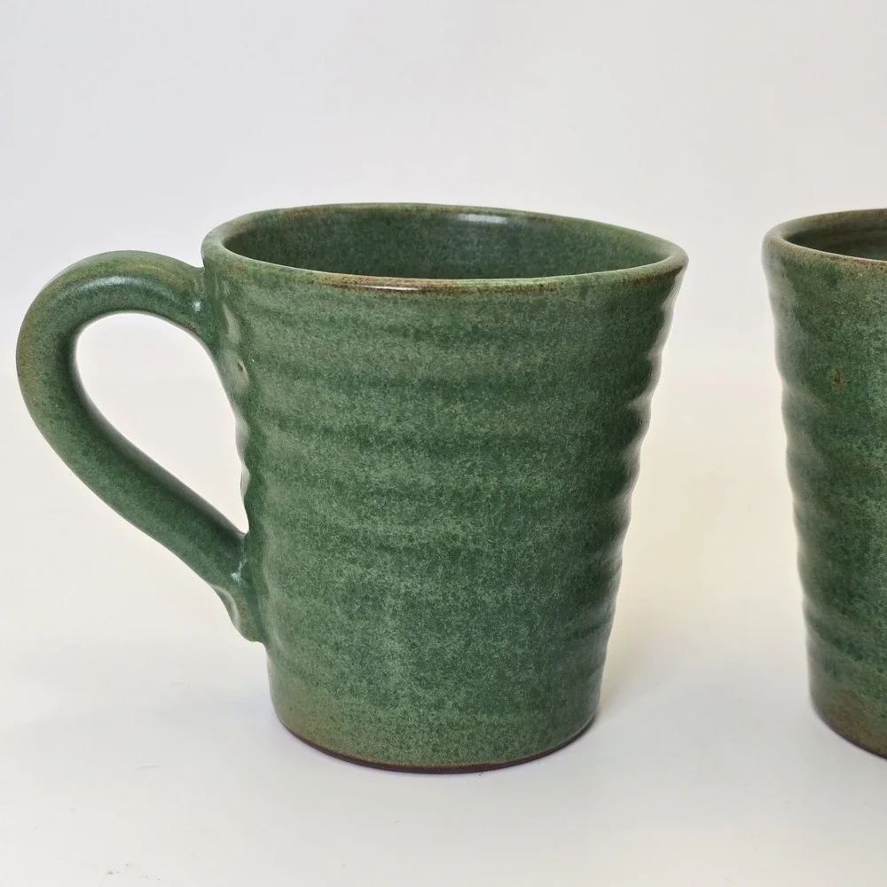 Rackliffe Pottery Blue Hill Maine Green Studio Pottery Mug Pair Signed - Picture 3 of 13
